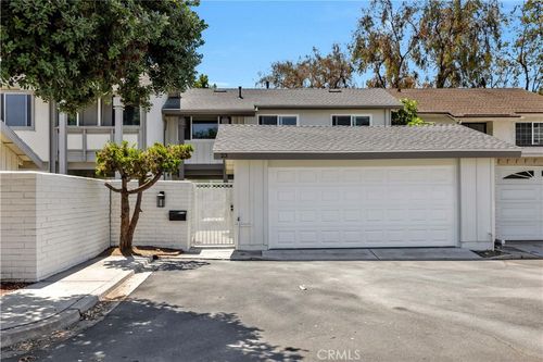 23 Foxglove Way, Irvine, CA, 92612-2712 | Card Image