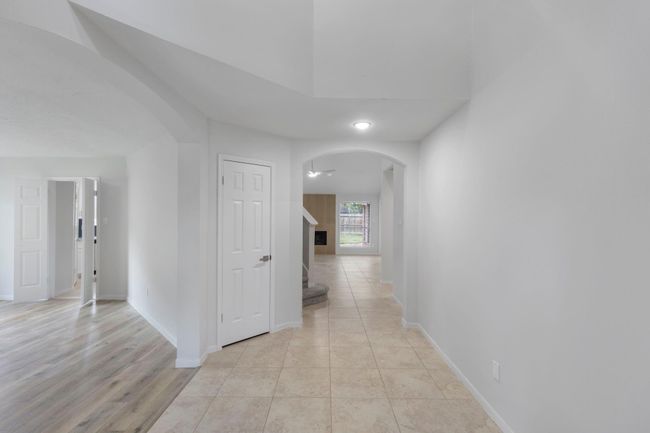 1815 Moston Dr, House other with 4 bedrooms, 3 bathrooms and 2 parking in Spring TX | Image 9