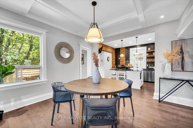 206 Howard Park Ave, House other with 5 bedrooms, 4 bathrooms and null parking in Toronto ON | Image 12