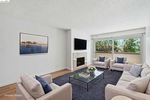 208-955 Shorepoint Ct, Alameda, CA, 94501-5867 | Card Image