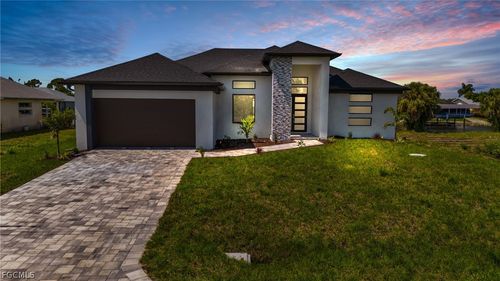 9402 Arrid Cir, Port Charlotte, FL, 33981-3144 | Card Image