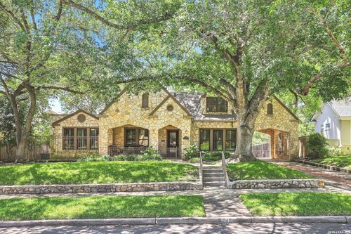 248 Rosemary Ave, Alamo Heights, TX, 78209-3843 | Card Image