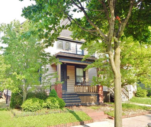 2736 N Oakland Avenue, Milwaukee, WI, 53211 | Card Image