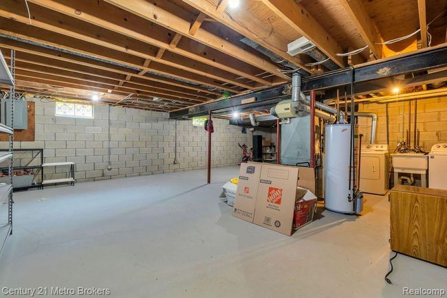 1190 Stonehenge Rd, House other with 3 bedrooms, 2 bathrooms and null parking in Flint MI | Image 17
