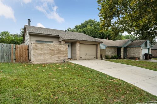 11331 Two Wells Dr, San Antonio, TX, 78245-2283 | Card Image