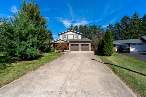 5 Tottenham Crt, Niagara on the Lake, ON, L0S1J0 | Card Image