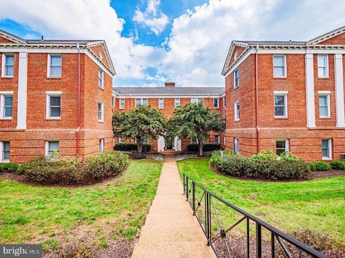 310-922 S Washington St, ALEXANDRIA, VA, 22314-4272 | Card Image