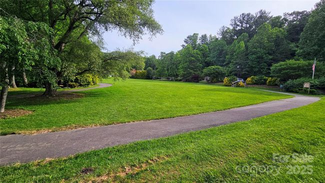 212 Riva Ridge Dr, House other with 4 bedrooms, 3 bathrooms and null parking in Fairview NC | Image 42