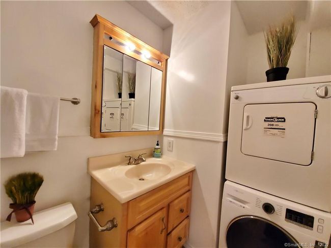 101 - 34 Glenwood Ave, Condo with 1 bedrooms, 1 bathrooms and null parking in Norwalk CT | Image 9