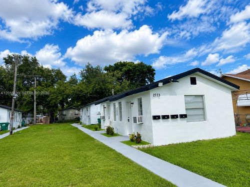 2775 Nw 57th St, Miami, FL, 33142-2810 | Card Image