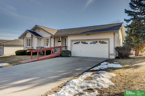 8141 S 69th St, La Vista, NE, 68128-4361 | Card Image