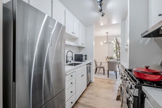 APT-301 - 2700 Le Conte Ave, Condo with 1 bedrooms, 1 bathrooms and 1 parking in Berkeley CA | Image 8