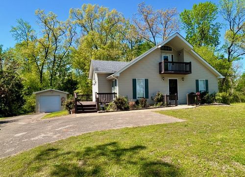 720 Riverside Ln, Crump, TN, 38327-3730 | Card Image