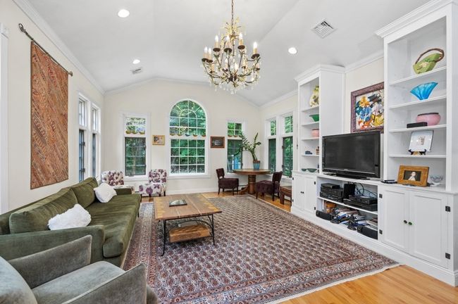 18 Edgewood Rd, House other with 5 bedrooms, 3 bathrooms and 4 parking in Westwood MA | Image 11