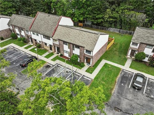 apt-j-121 Windsor Pines Way, Newport News, VA, 23608-1943 | Card Image