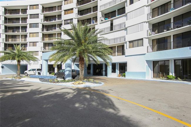 APT-311 - 1300 S Highway A1a, Condo with 2 bedrooms, 2 bathrooms and null parking in Jupiter FL | Image 66