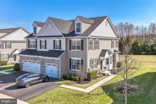 323 W Boulder Dr, CHALFONT, PA, 18914-1306 | Card Image