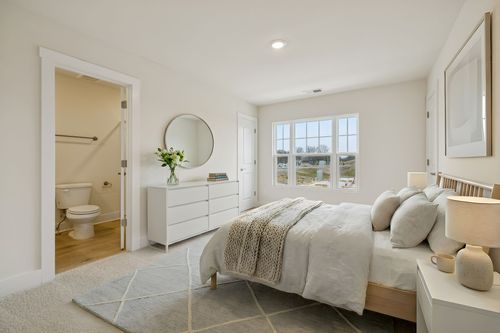 203 Dry Creek Commons Dr, Goodlettsville, TN, 37072-2283 | Card Image