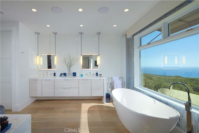 B - 34385 Dana Strand Rd, Condo with 3 bedrooms, 4 bathrooms and 7 parking in Dana Point CA | Image 17