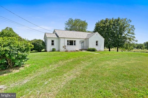 8251 Marshall Corner Rd, POMFRET, MD, 20675-3266 | Card Image