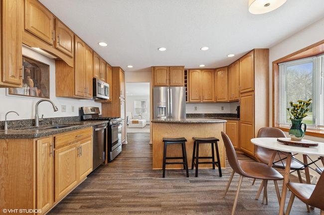 3208 Highland Dr, House other with 5 bedrooms, 3 bathrooms and null parking in Burnsville MN | Image 11
