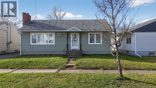 60 Belmont St, Moncton, NB, E1C6X6 | Card Image
