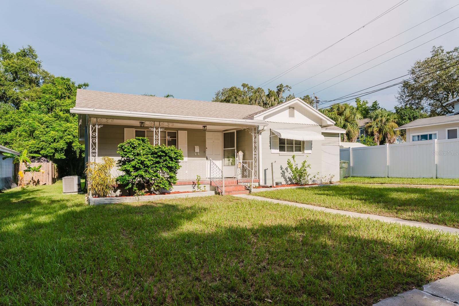 Dakota Ave, Lakeland, FL 33803