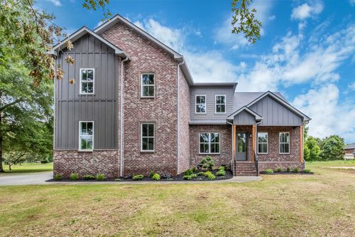 105 Arkow Ln, Murfreesboro, TN, 37128-3831 | Card Image