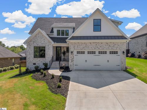 580 Chattooga Rd, Roebuck, SC, 29376-3384 | Card Image