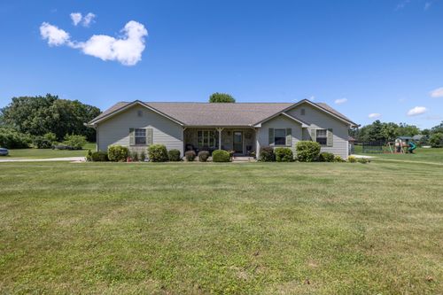 3381 E St, Laporte, IN, 46350-5052 | Card Image