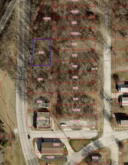 910 Main Street, Decatur, IL, 62521 | Card Image