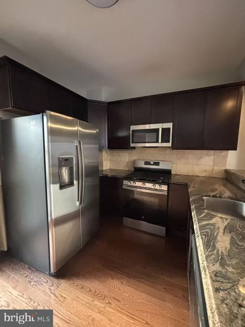 1613 Lombard St, PHILADELPHIA, PA, 19146-1506 | Card Image