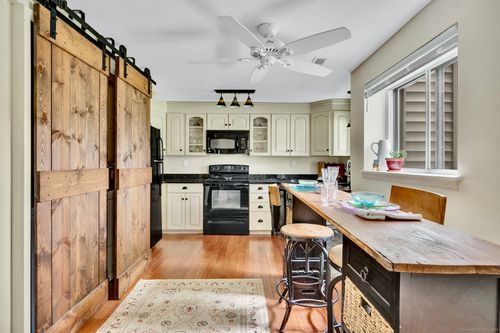 74-74 Hollister Way S, Glastonbury, CT, 06033-3120 | Card Image