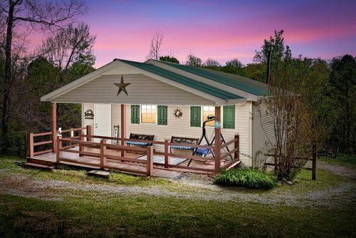461 Leatherwood Lake Rd, Stewart, TN, 37175-4074 | Card Image
