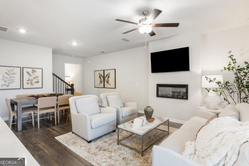 94-214 Seward Street, Conyers, GA, 30094 | Card Image