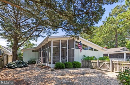 110 Carolina St, DEWEY BEACH, DE, 19971-3402 | Card Image