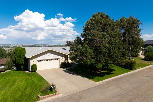 2729 Greenbriar Drive, Great Falls, MT, 59404 | Card Image