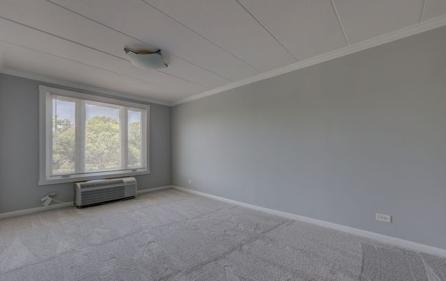 UNIT-222 - 1 Renaissance Pl, Condo with 2 bedrooms, 2 bathrooms and 2 parking in Palatine IL | Image 14