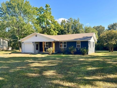 875 Gravel St, Newark, AR, 72562-9671 | Card Image