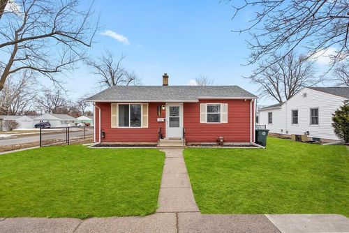 1103 Easton Ave, Waterloo, IA, 50702-4042 | Card Image