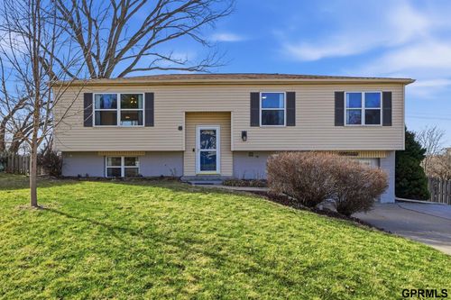 19035 Benton Blvd, Elkhorn, NE, 68022-1523 | Card Image