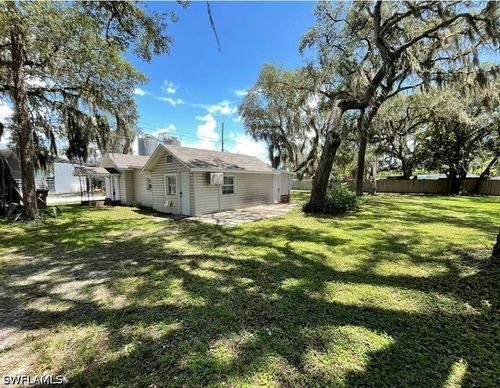 111 Palmetto Ln W, POLK CITY, FL, 33868-9422 | Card Image