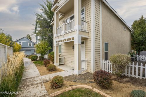 2040 Alamo Square Way, Reno, NV, 89509-4651 | Card Image
