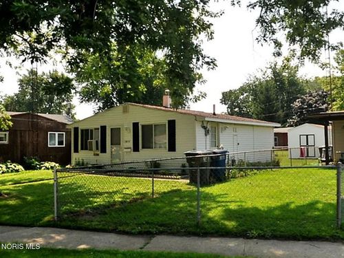 3450 146th St, Toledo, OH, 43611-2512 | Card Image