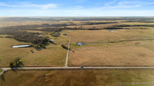 7011 Robinson Rd, House other with 2 bedrooms, 1 bathrooms and null parking in Caddo OK | Image 33