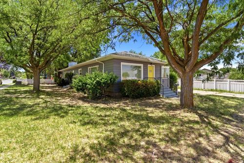 671 W 1800 N, Clinton, UT, 84015-9566 | Card Image