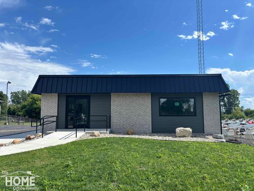 1907 W M-21 Street, Owosso Charter Township, MI, 48867 | Card Image