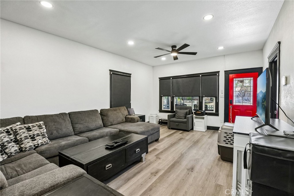 Residential in Santa Ana 5