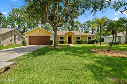 29 Wellshire Ln, Palm Coast, FL, 32164-7849 | Card Image