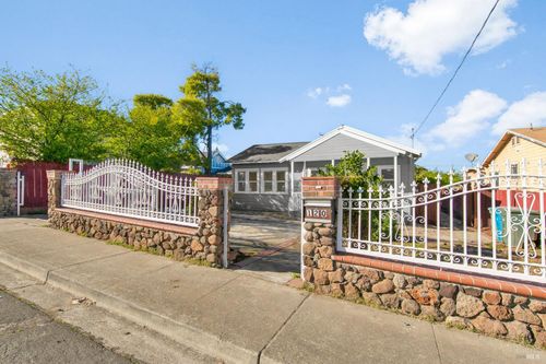 120 Mississippi Street, Vallejo, CA, 94590 | Card Image